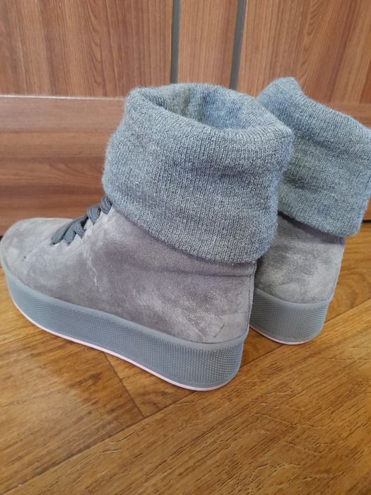 Зимові жіночі кеди з дов'язом 38 р.