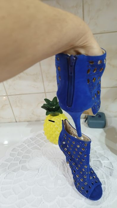 Kozaki wiosenne szpilki