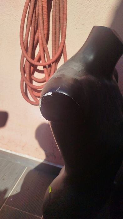 Manequim mulher meio corpo