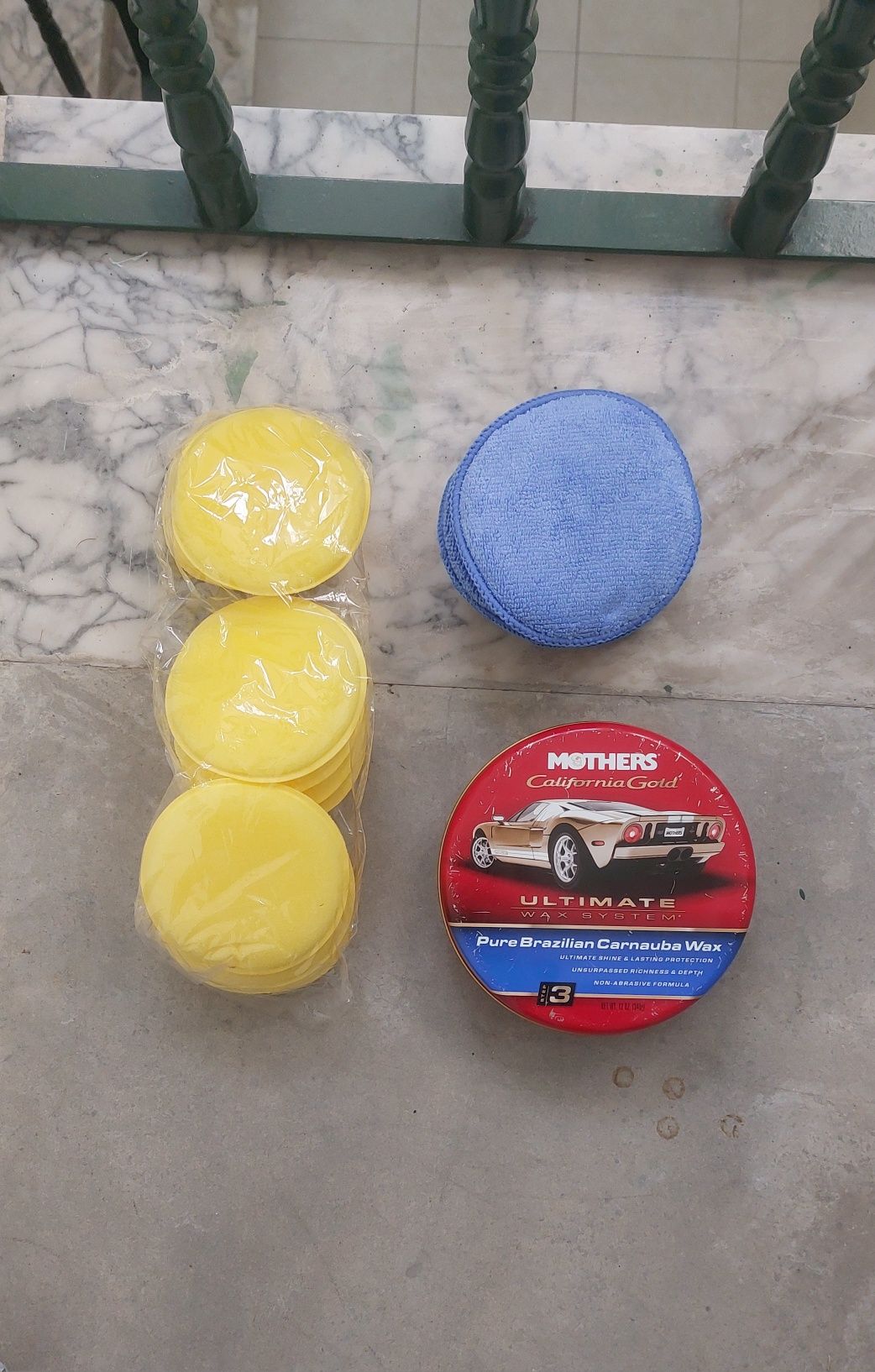 Cera de Polir Mothers Carnauba Califórnia Gold