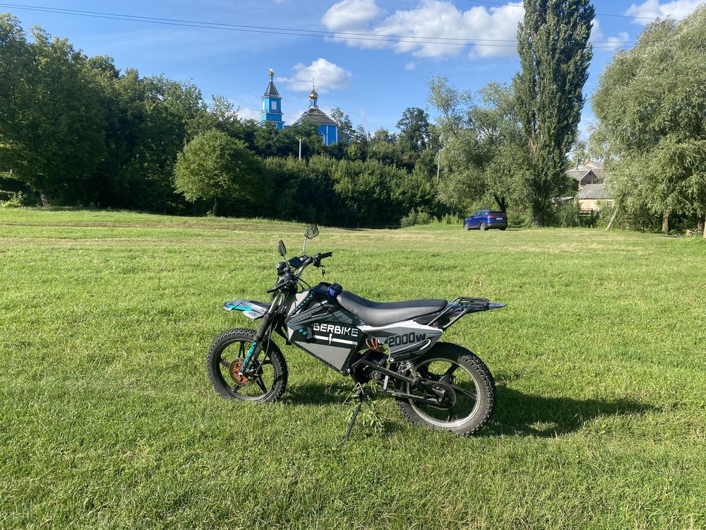 Електромотоцикл- електровелосипед