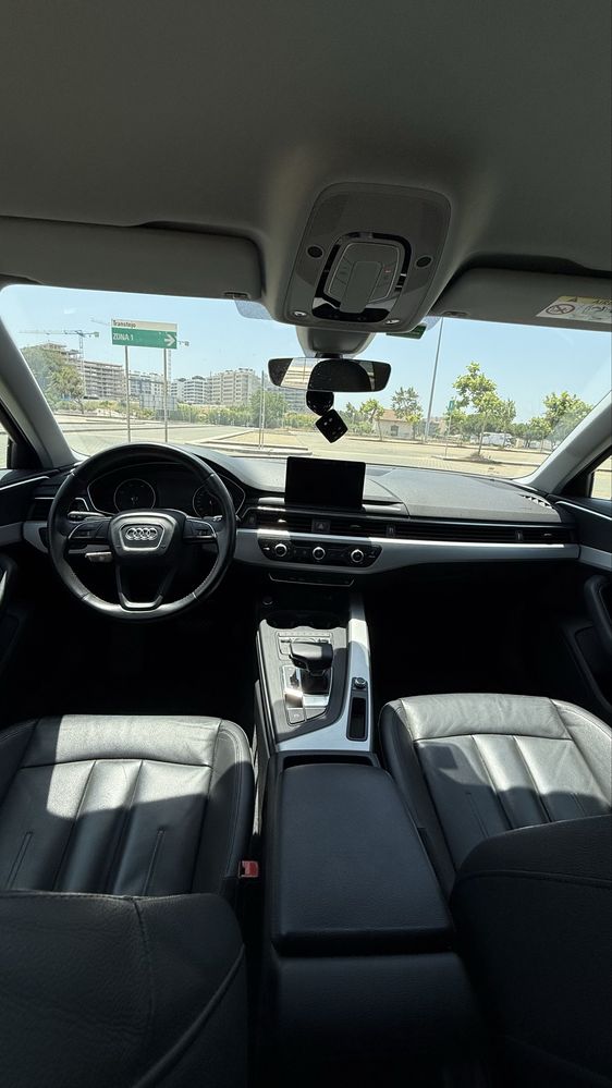 Audi A4 Avant S Tronic