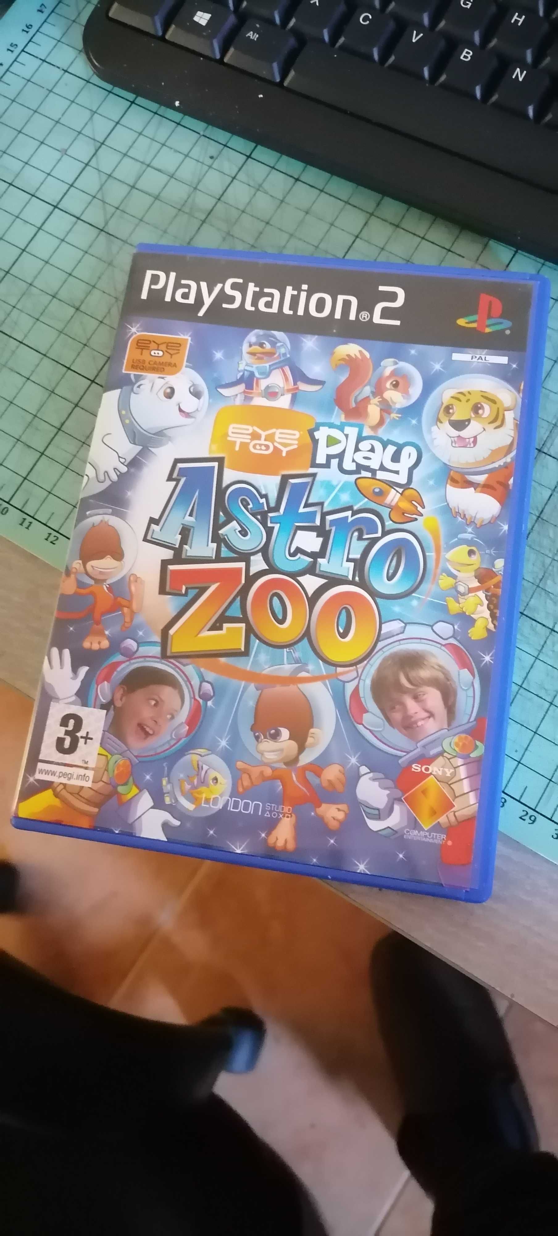 Eye toys: play astro zoo - PS2 - Capa e manual