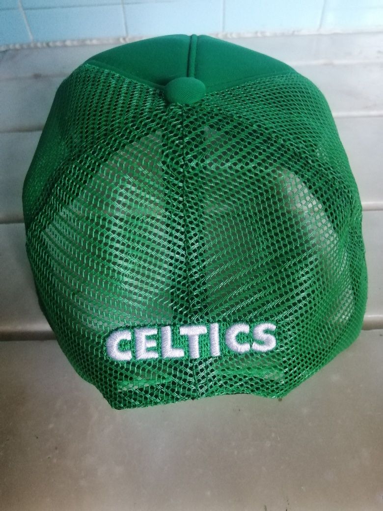 Vendo chapéu Bolton Celtics (portes incluídos)
