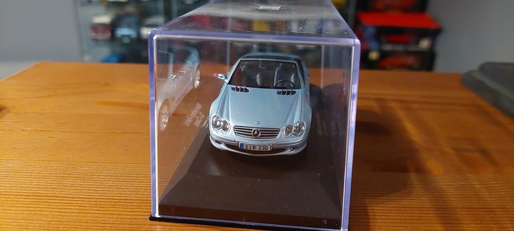 Model 1:43 Mercedes Sl Class