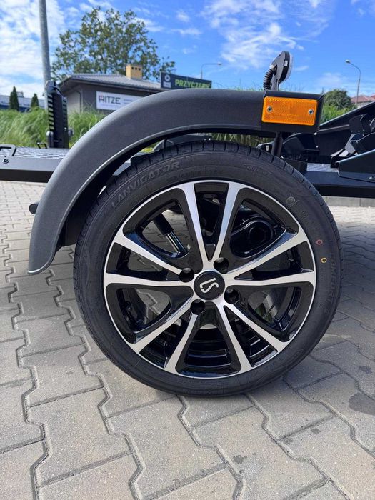 Lorries MT2 Black Edition Przyczepa na dwa motocykle Dostępne od ręki