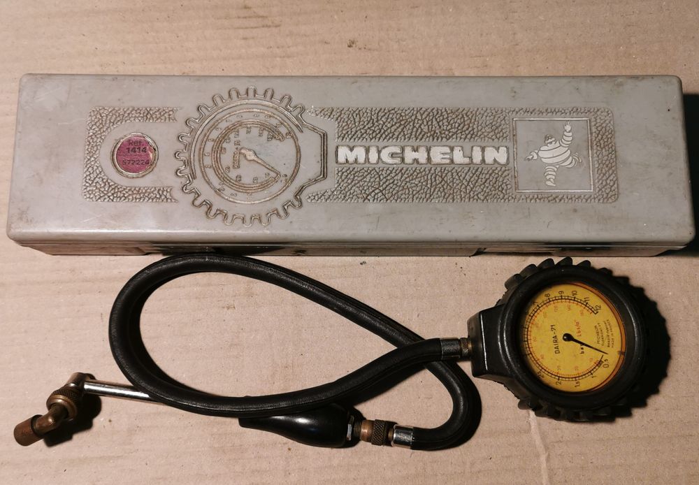 Michelin Manometr z lat 50-60