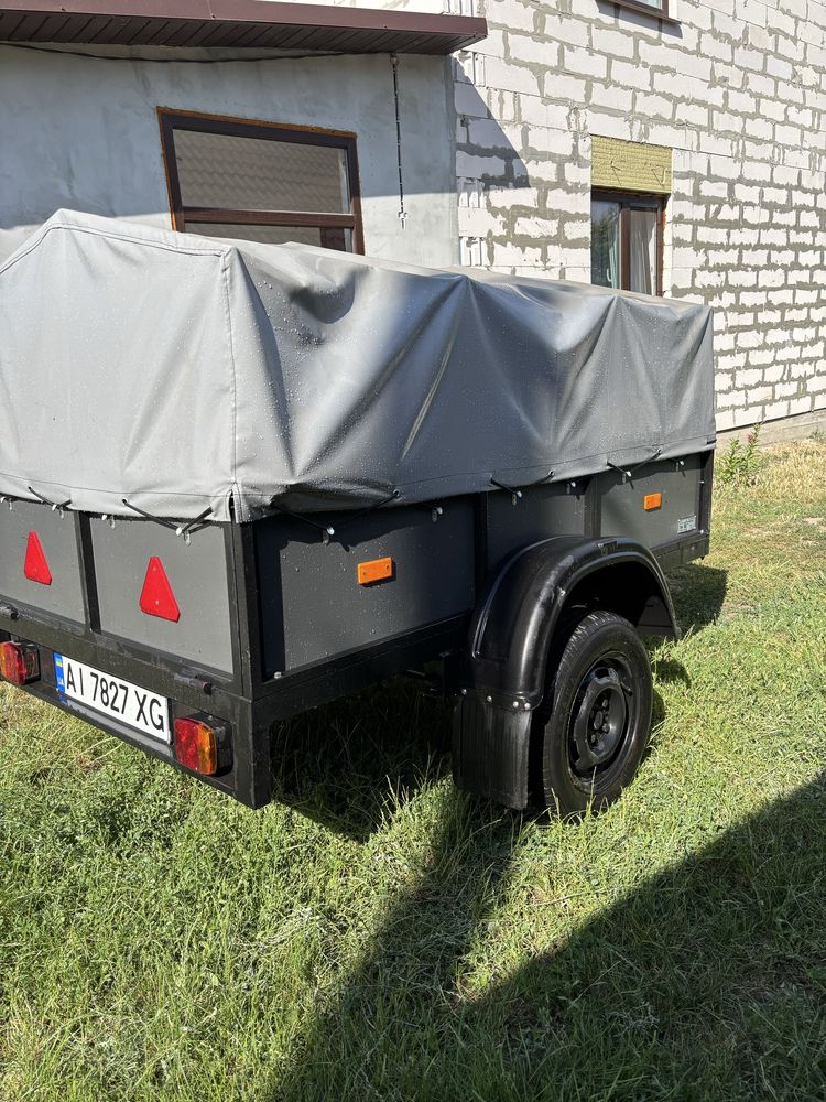 Причіп автомобільний