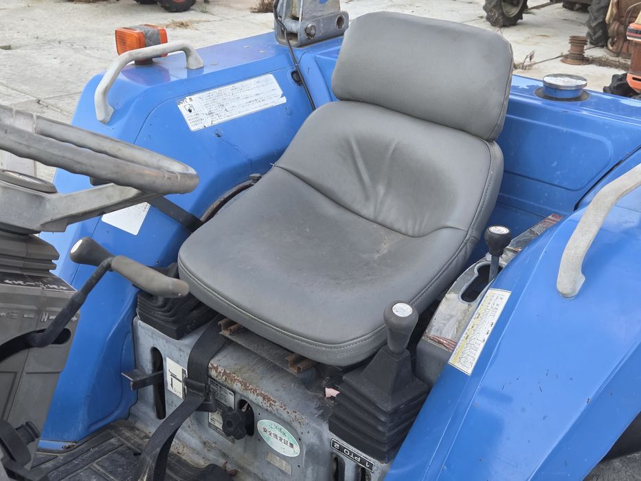 Traktorek japoński Iseki TK29 29KM wspomaganie rewers 4x4