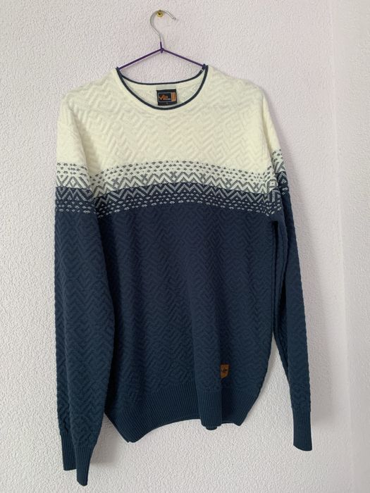 Чоловічі кофти 3 шт( продам комплектом)