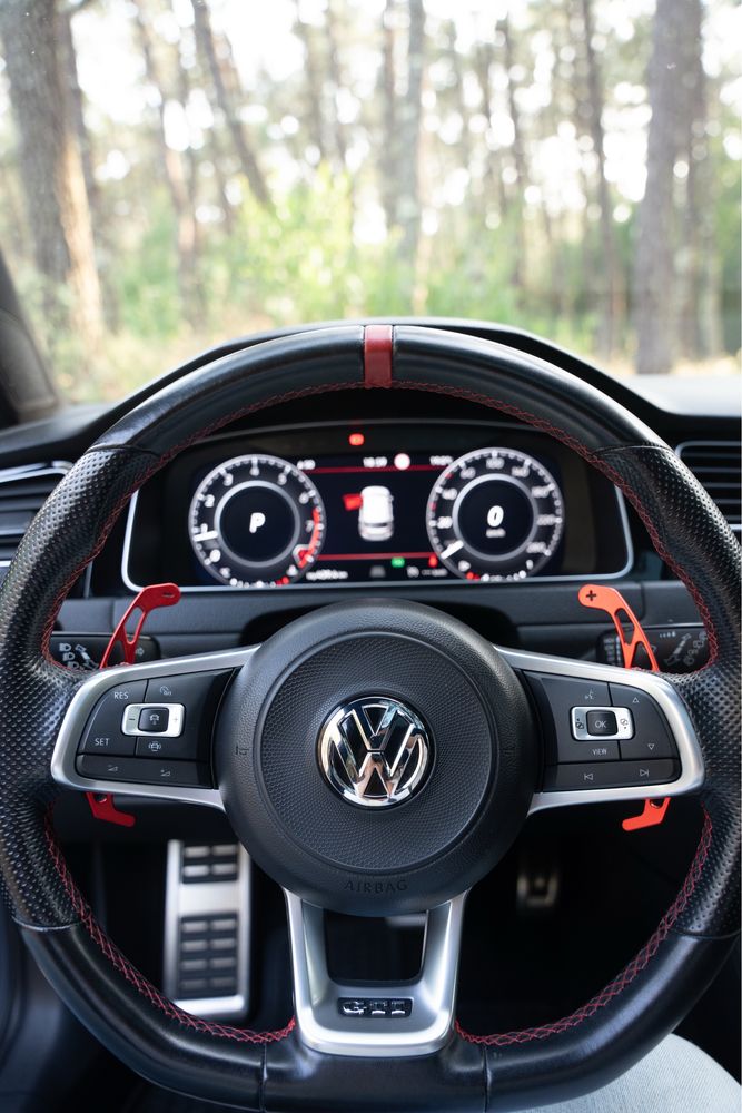 Volkswagen Golf GTI TCR 2.0 TSI DSG 290cv