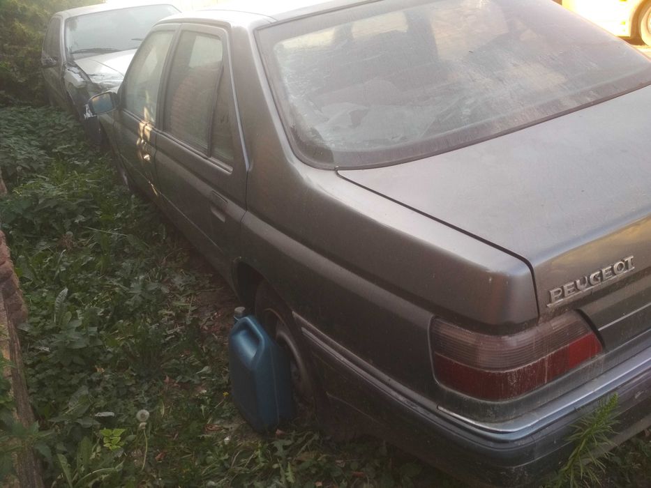 Продам Пежо 2 авто