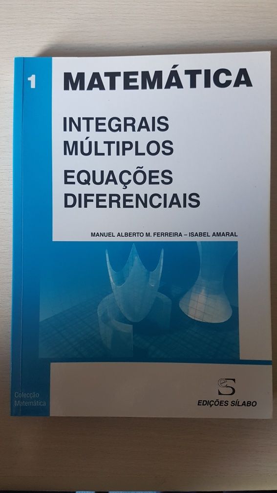 Integrais Múltiplos / Equações Diferenciais