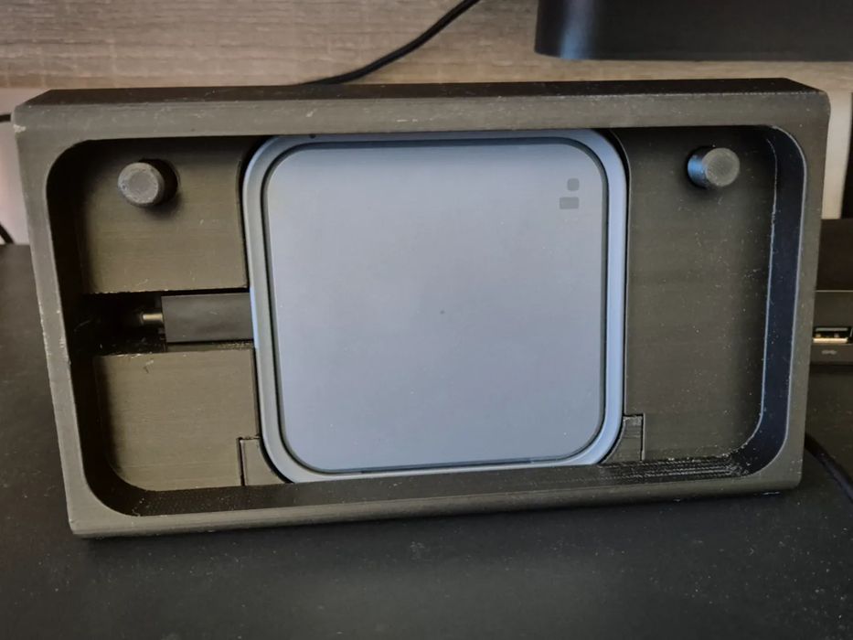 Suporte para Telemóvel Estilo Despertador com Carregamento Indutivo