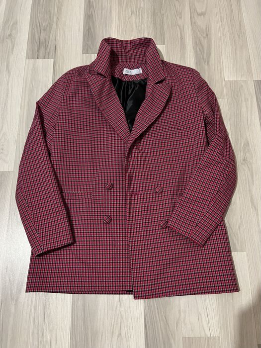 Пиджак б/у в хорошем состоянии