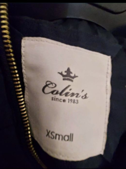 Продам курточку в хорошем состоянии