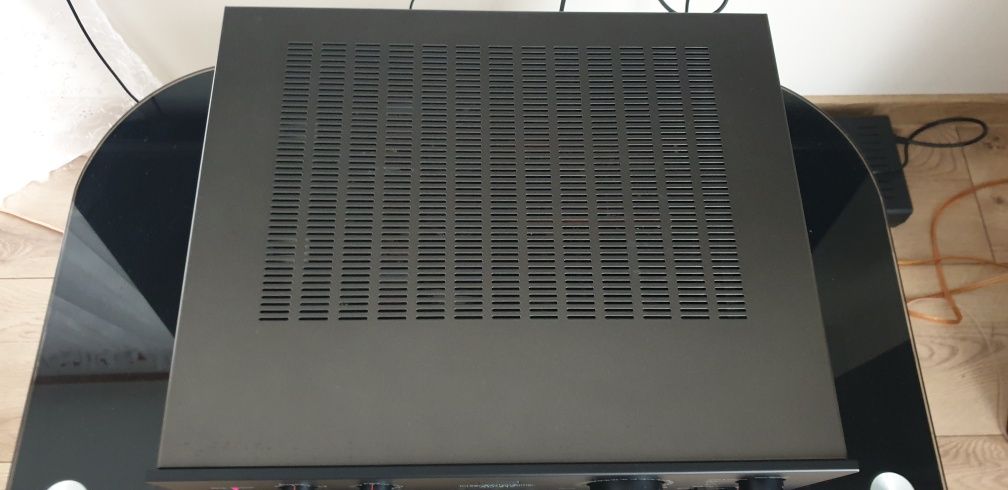 Wzmacniacz Sansui AU-517