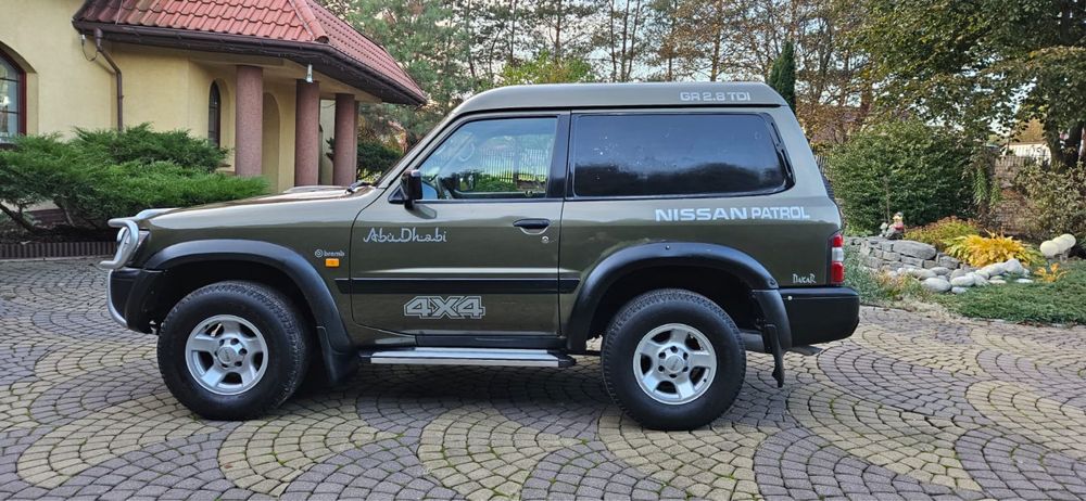 Nissan Patrol GR 2.8 TDI manual zamana na bus , quad