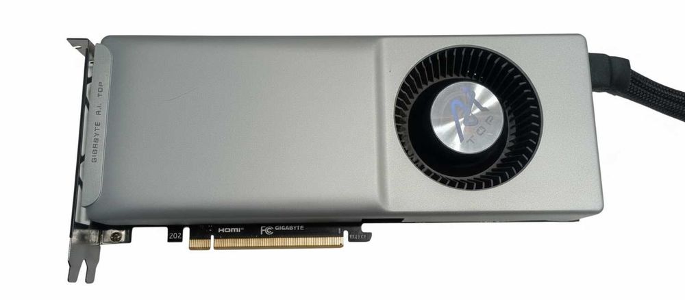 Продаю Gigabyte PCI-Ex GeForce RTX 4070 Ti Super AI Top 16G