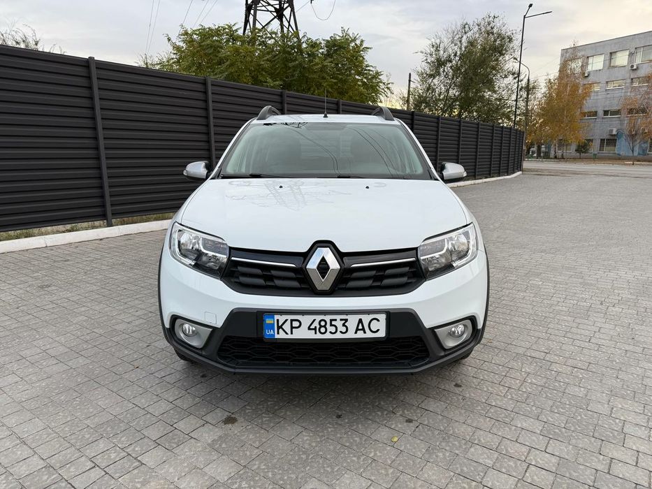 Продам Renault Sandero StepWay 2021