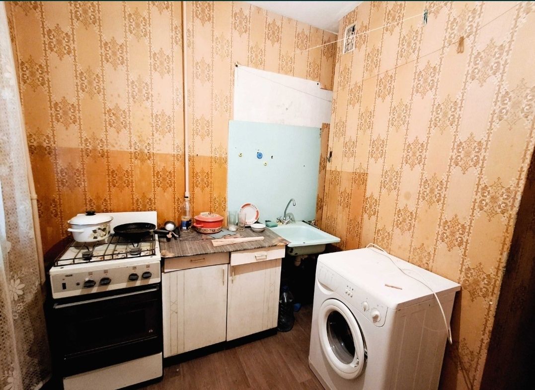 Продам  1комн.квартиру 35 м.кв .  14500$