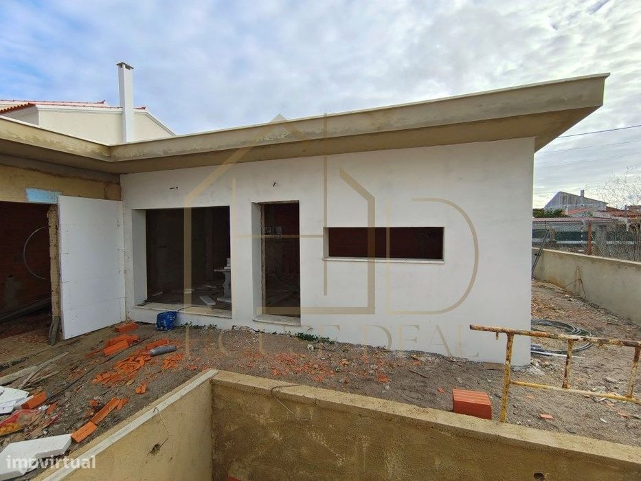 Moradia Térrea T3 +1 com Espaço para Piscina. Pinhal do General. Fe...