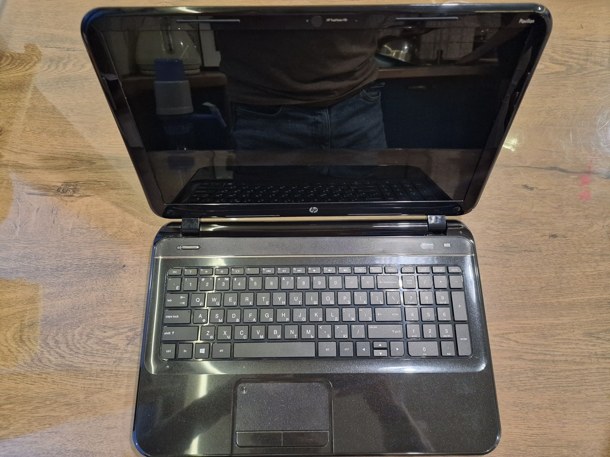 HP 15 (i5/6gb/ssd/gt630)