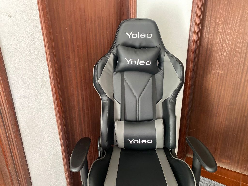 Cadeira Gaming Yoleo Nova.