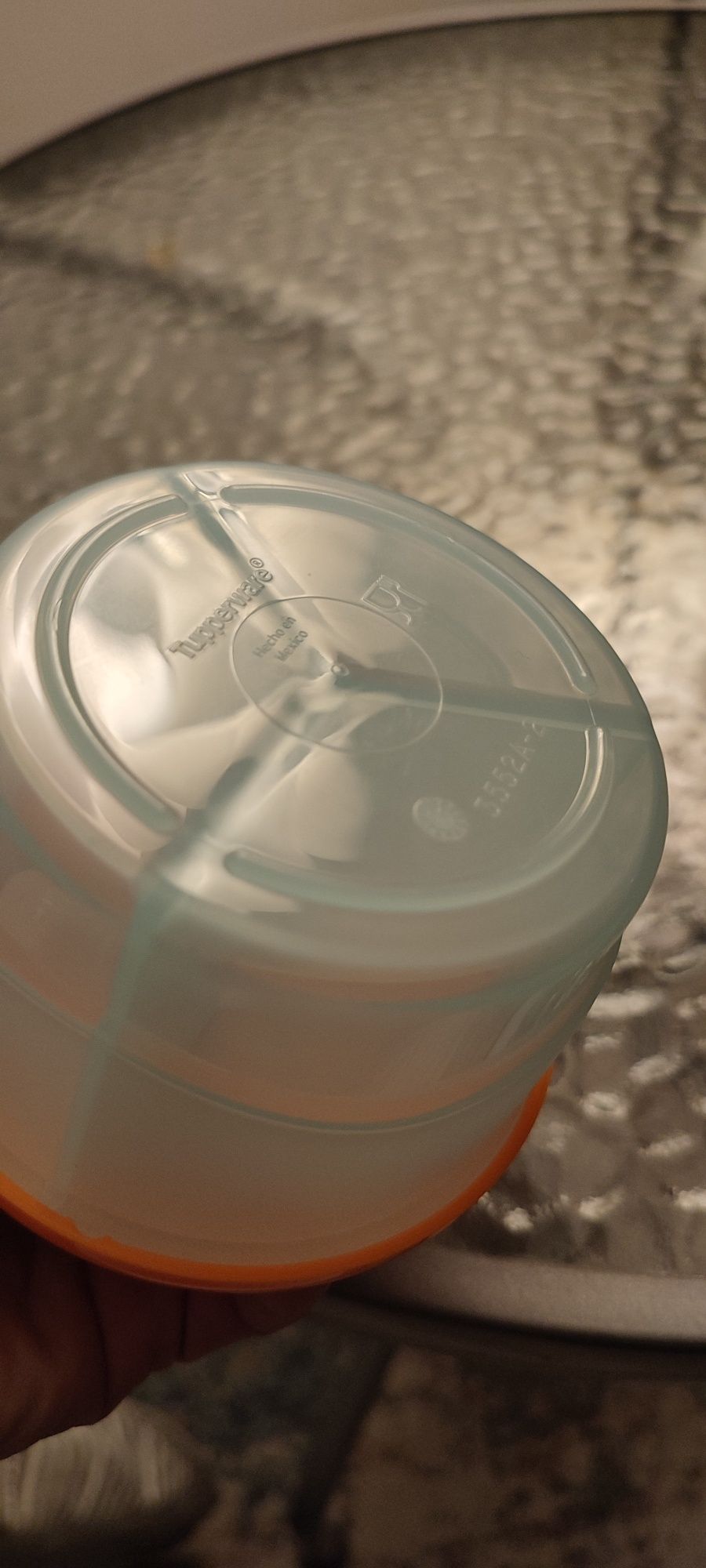 Pojemnik na mleko modyfikowane Tuptusie dozownik Tupperware dla dzieci