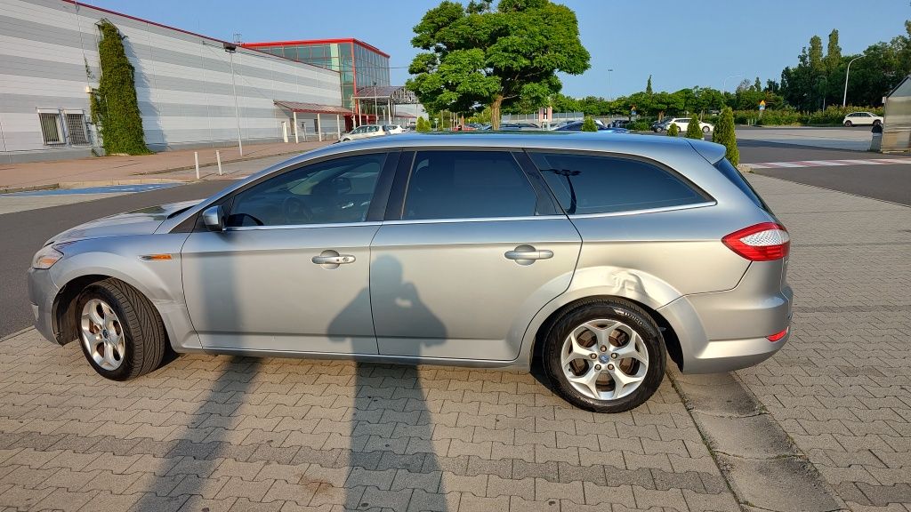 Ford Mondeo Mk4 Kombi 140 KM