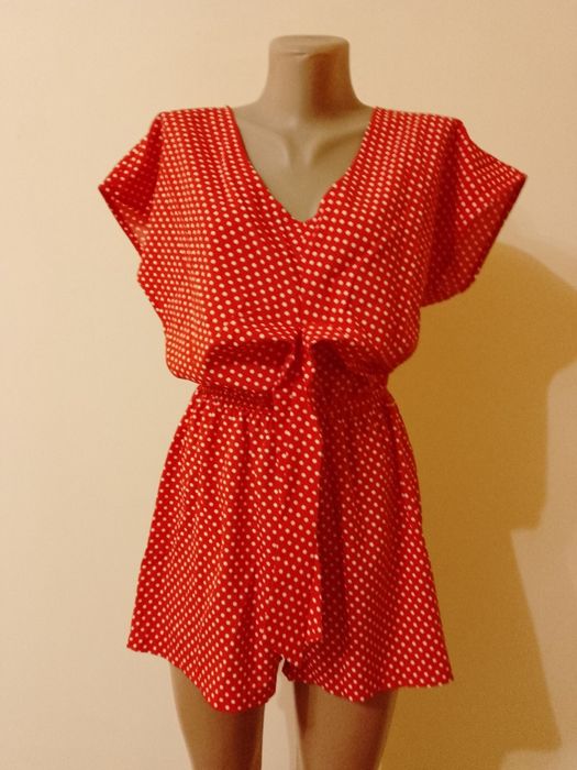 Набір жіночого одягу розмір М