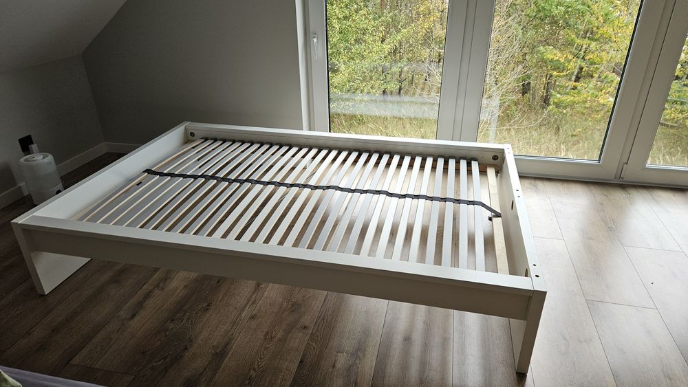 Rama łóżka Ikea Malm 120x200 że stelażem biała