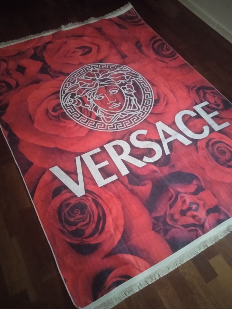 Dywany do salonu Versace 190 x 150 cm. PROMOCJA 159 zł.