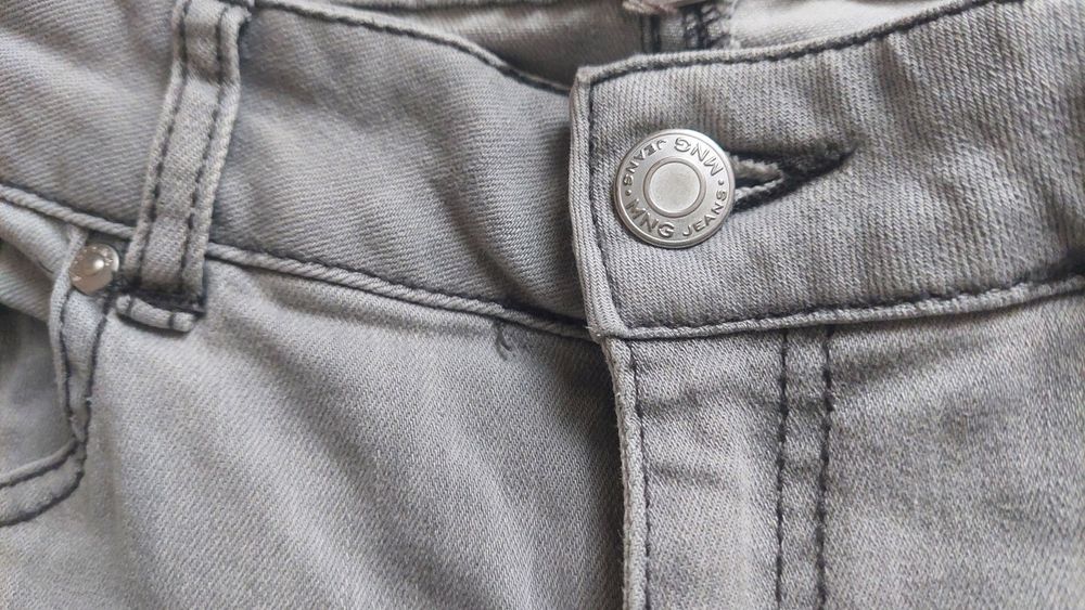 Серые джинсы Mango S /36