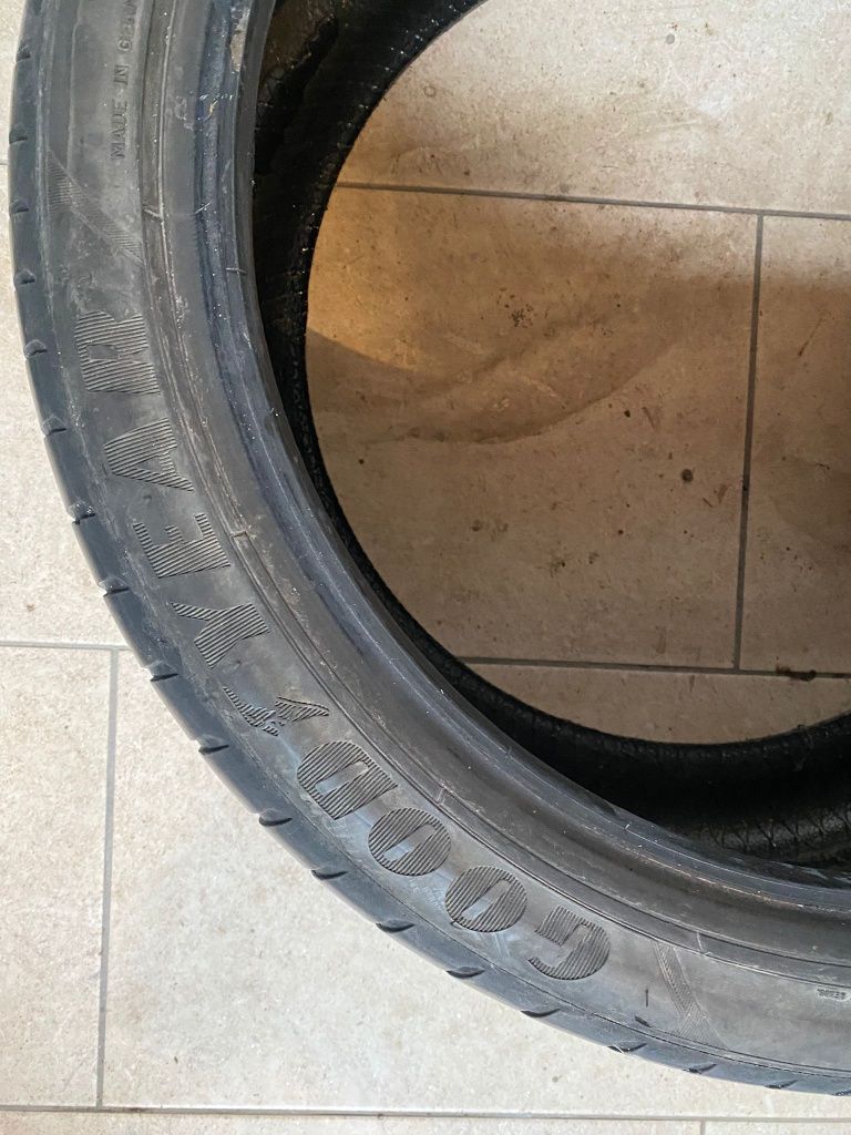 Opony Goodyear Eagle F1 275/35 R20