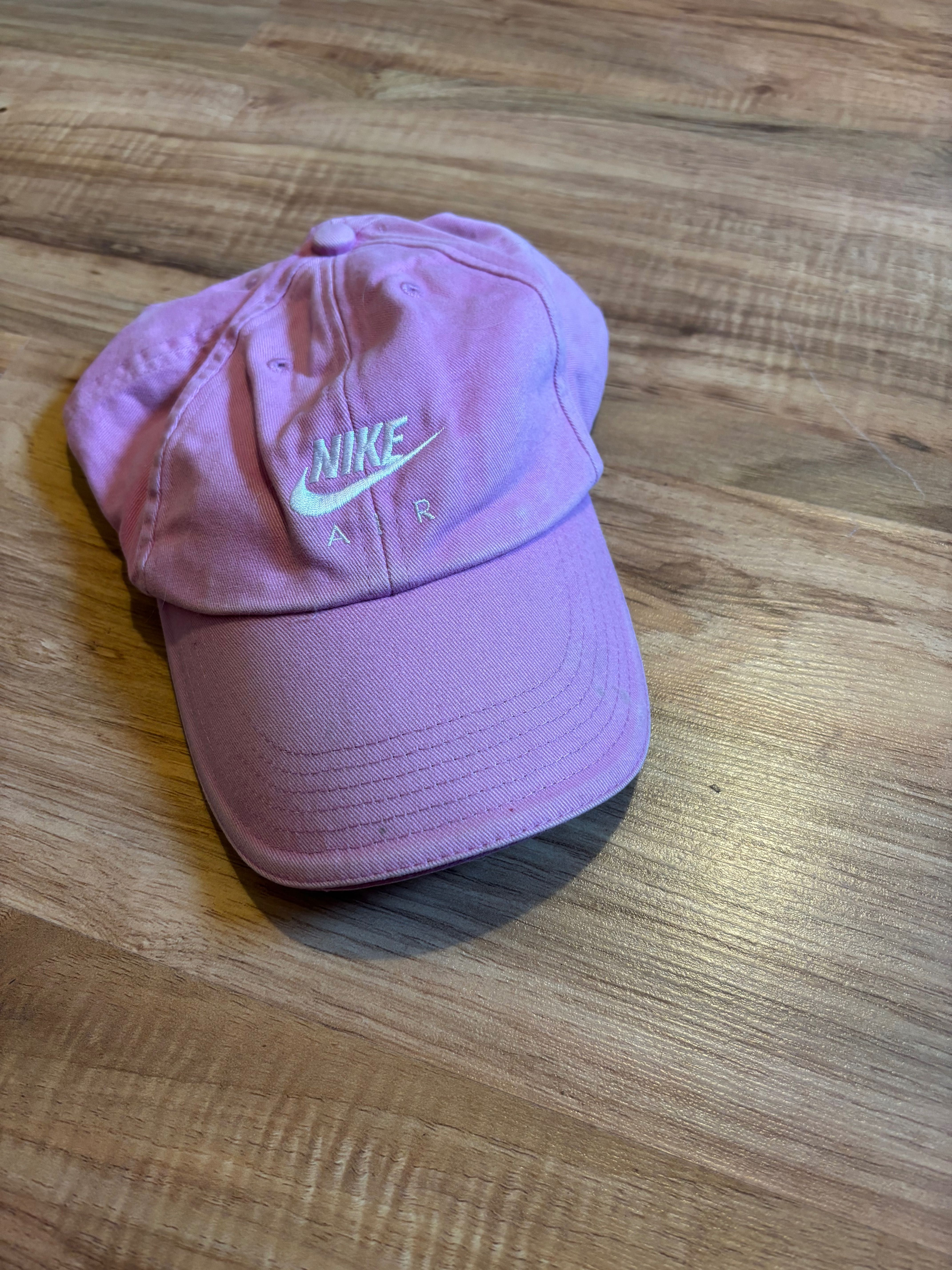 Czapka damska NIKE