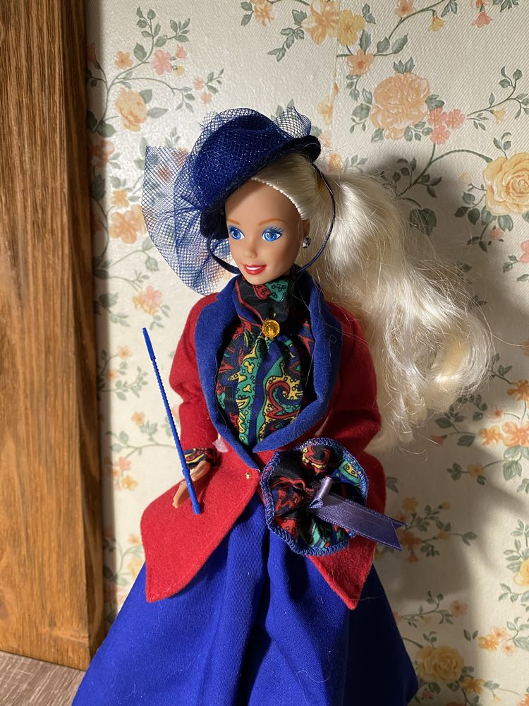 English Barbie Dolls of the World England 1992