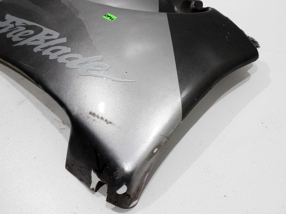 Honda cbr 900 sc33 pług prawy owiewka silnika osłona