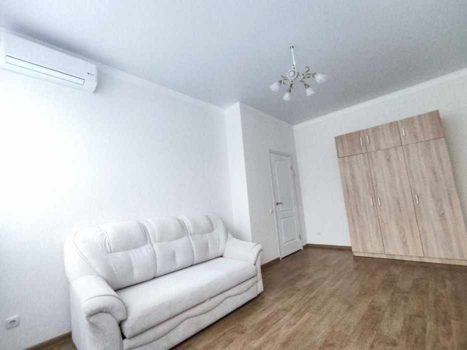 Оренда 1 кімнатної квартири Бочарова/Атриум