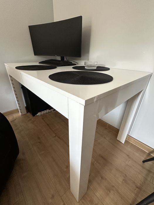 Stół w połysku agata meble