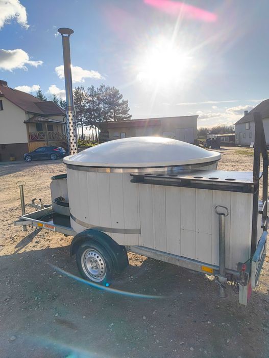 Balia mobilna, jacuzzi