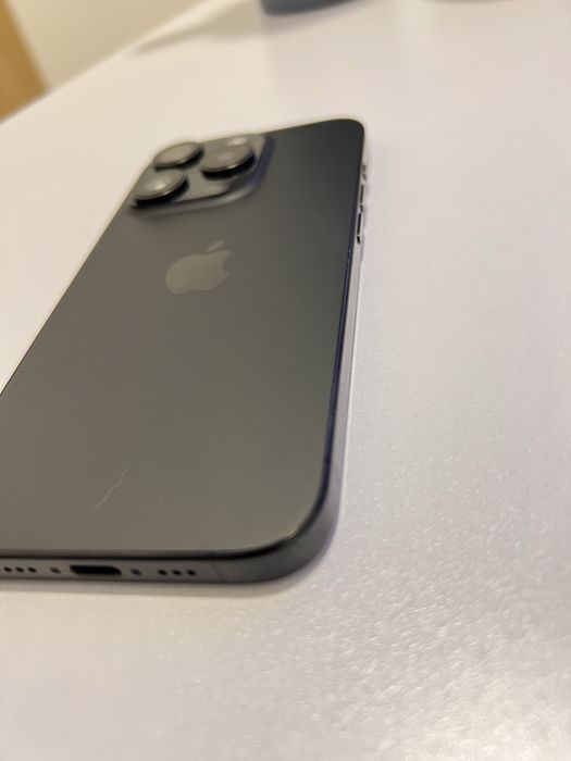 Iphone 15 pro - exelente