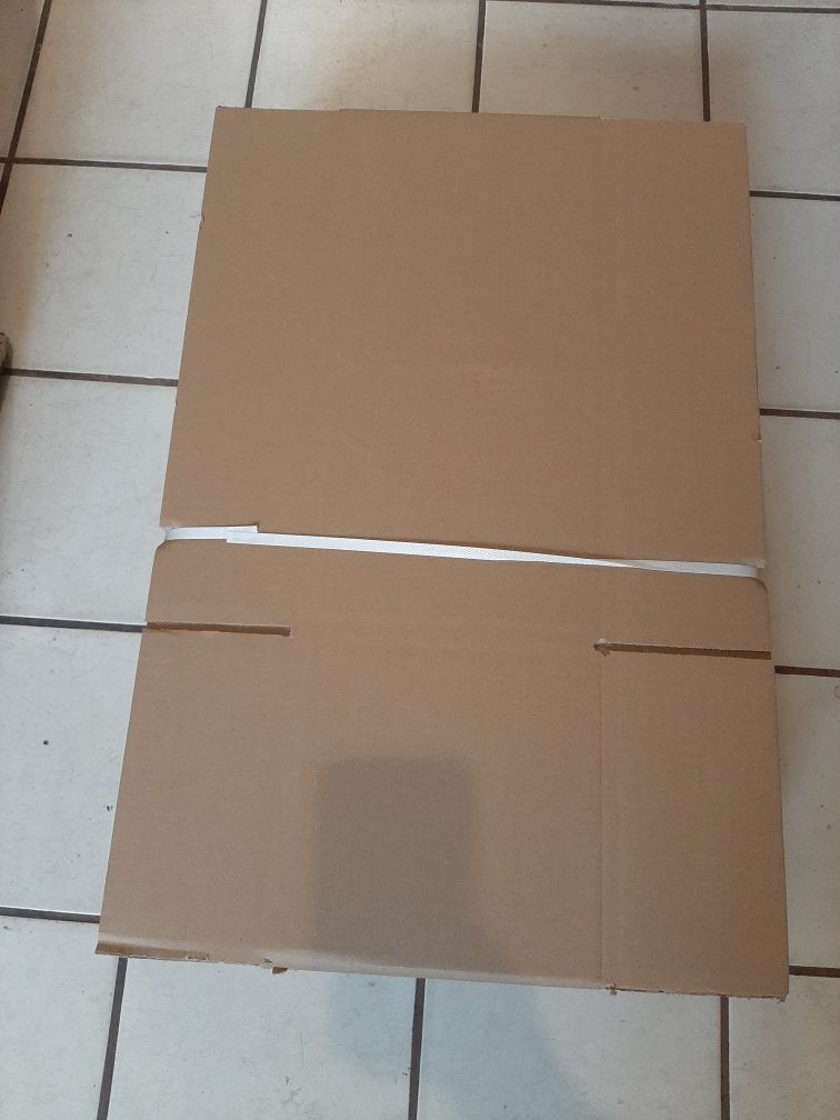 Nowe pudelka tekturowe klapowe 450x220x220