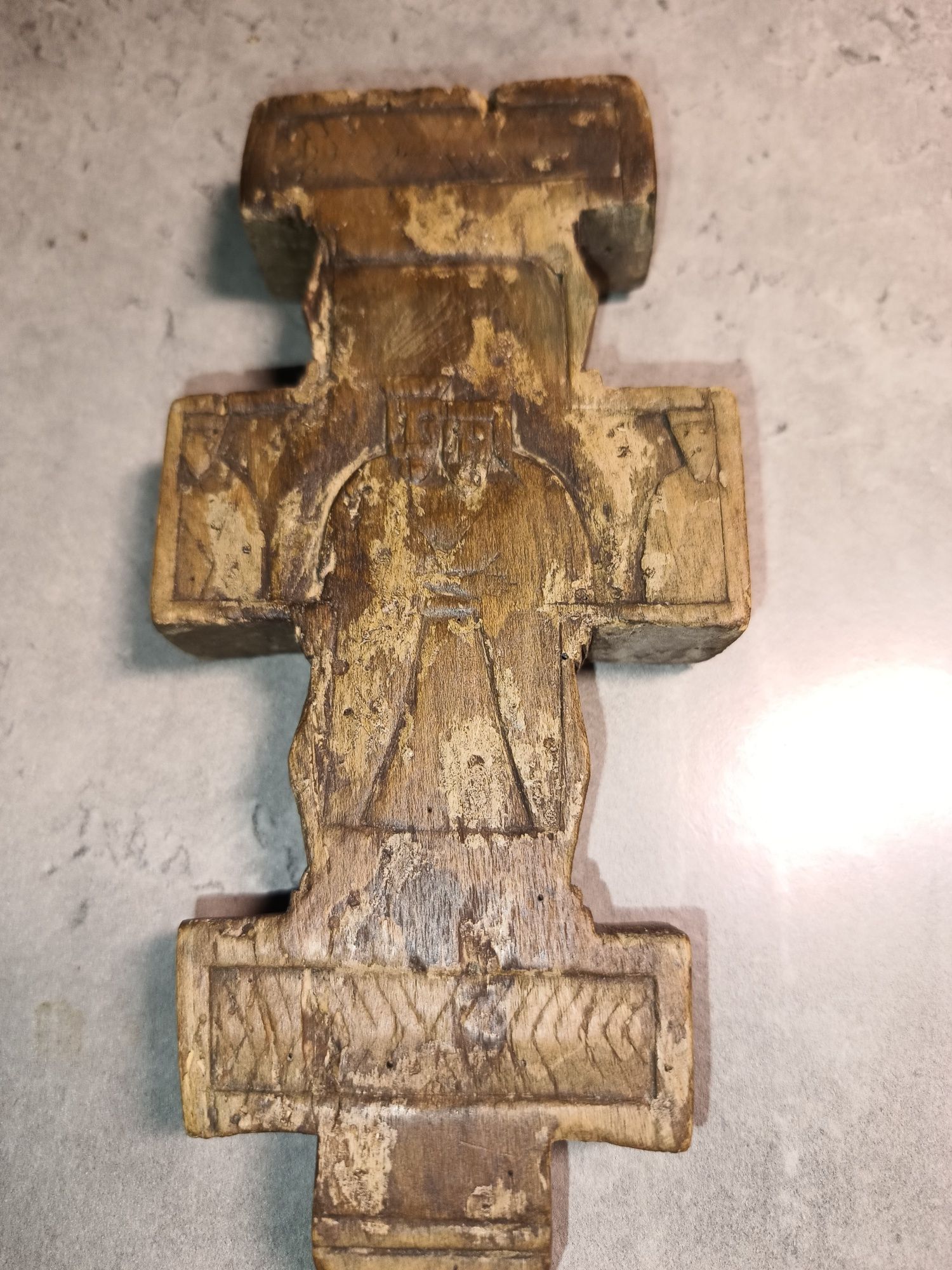 Дуже старий гуцульський хрест