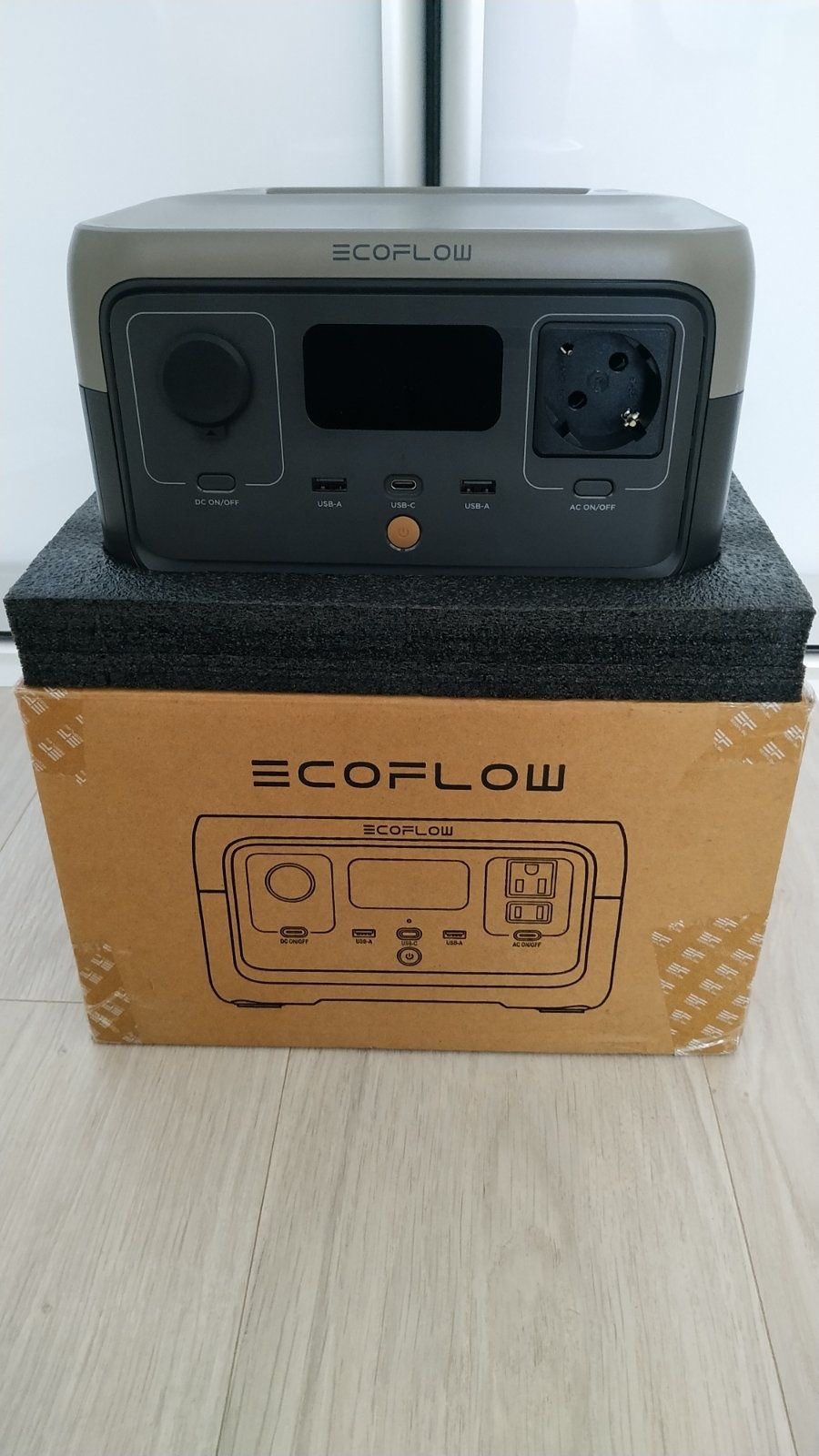 Продам нову станцію EcoFlow River 2