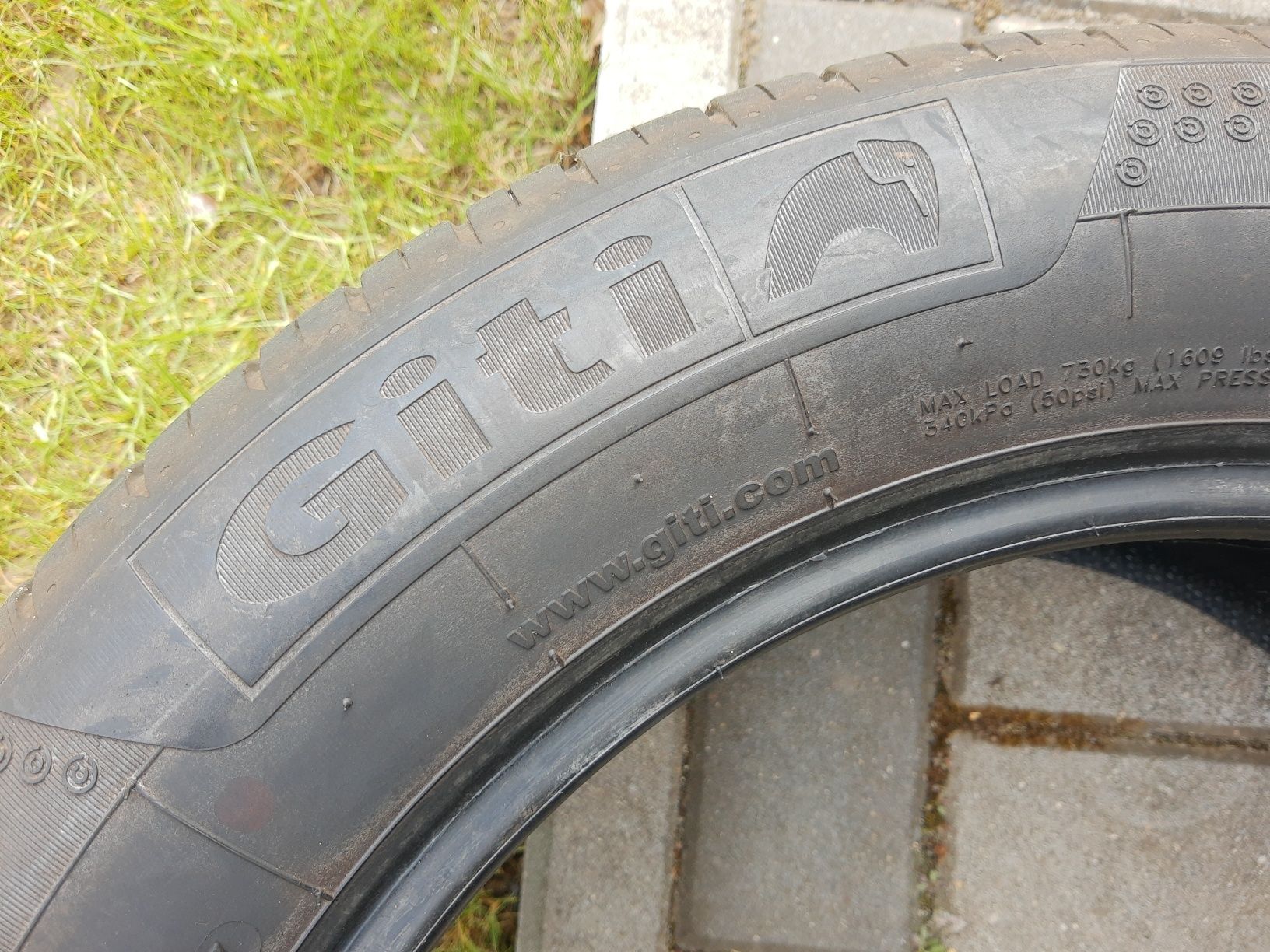 Opony letnie 215/55r16