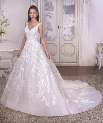 Suknia ślubna Demetrios Platinum