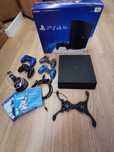 Konsola PS 4 pro+ 2xpad+gry