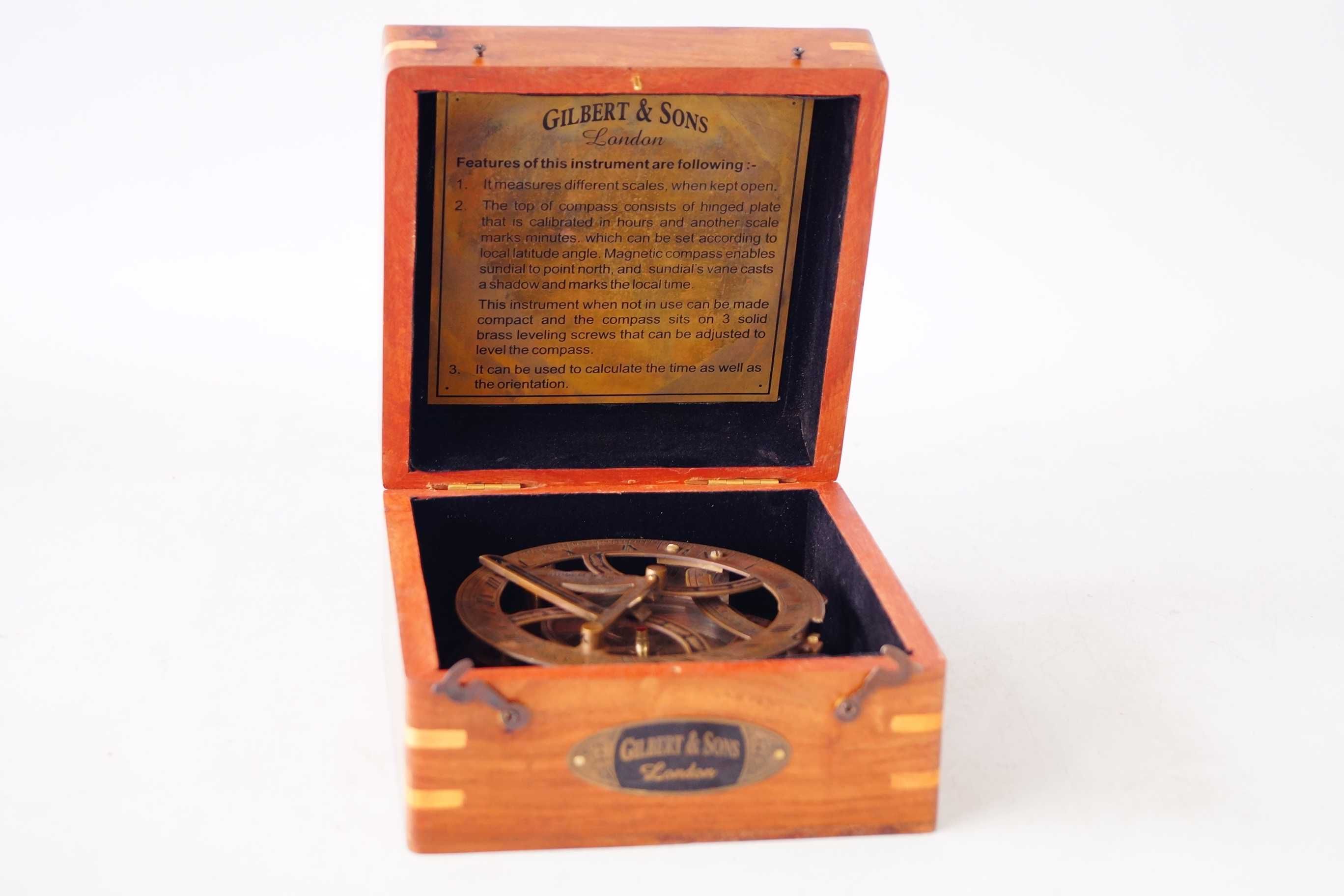 Kompas nawigacja morska drewniane pudełko etui marynistyka London