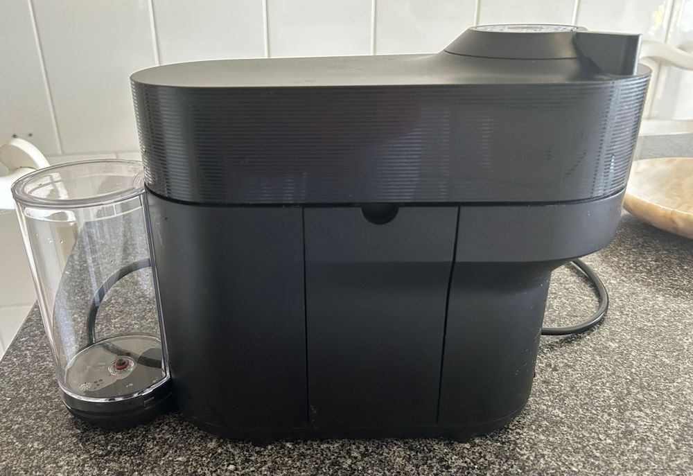 Máquina de café Nespresso Vertuo Pop